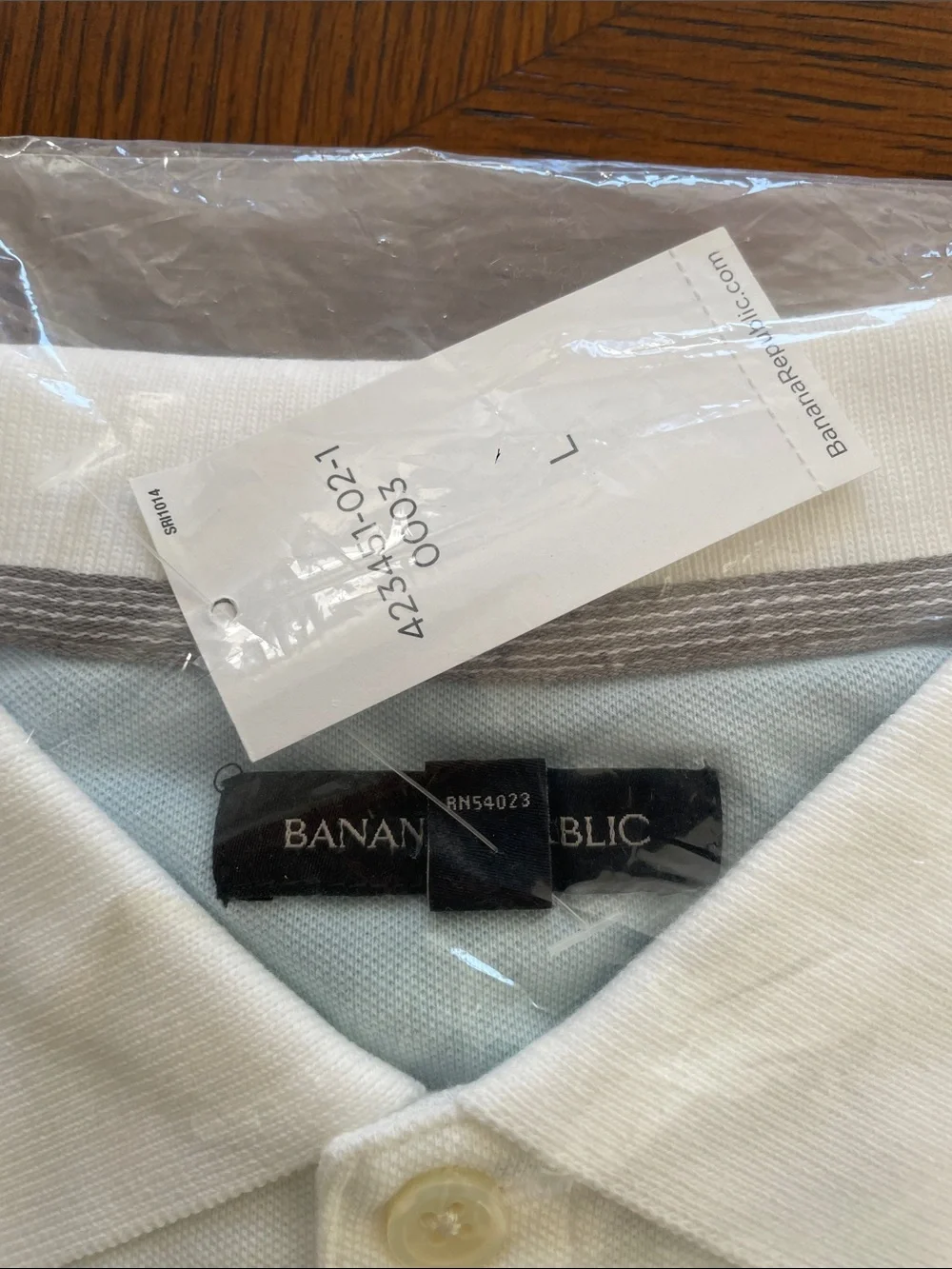 Banana Republic Men's White Polo Shirt with Button Placket